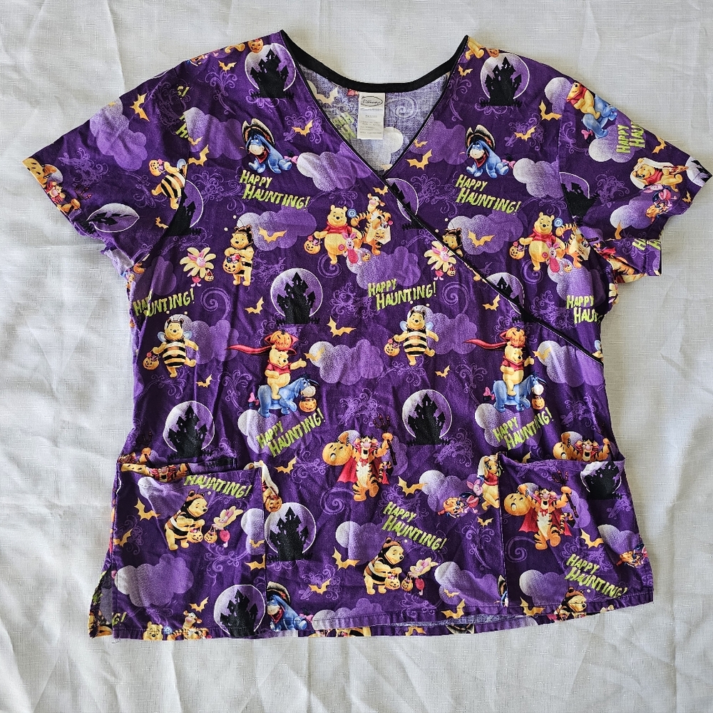 Disney Winnie Pooh & Friends Scrub Top Size 2XL Happy Haunting Halloween Purple